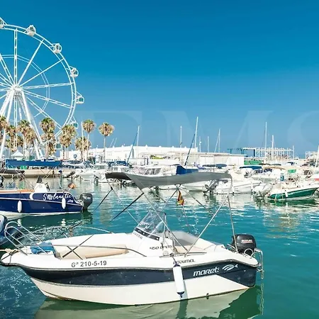 Seaside With Large Terrace, Pool & Parking Rems Benalmadena